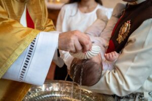 que-es-el-bautismo-en-la-iglesia-catolica-comprendiendo-la-bendicion-sagrada